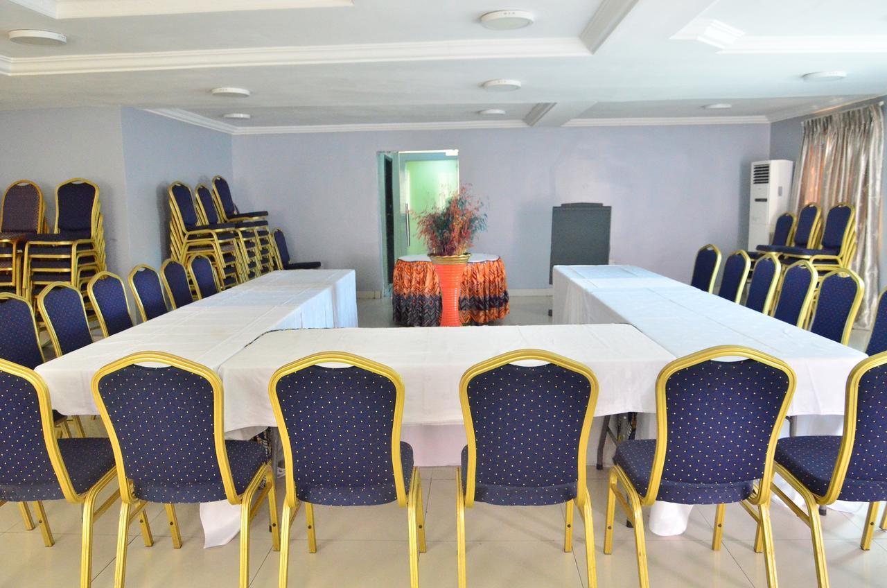 Grand Capital Hotel Akure Exterior photo