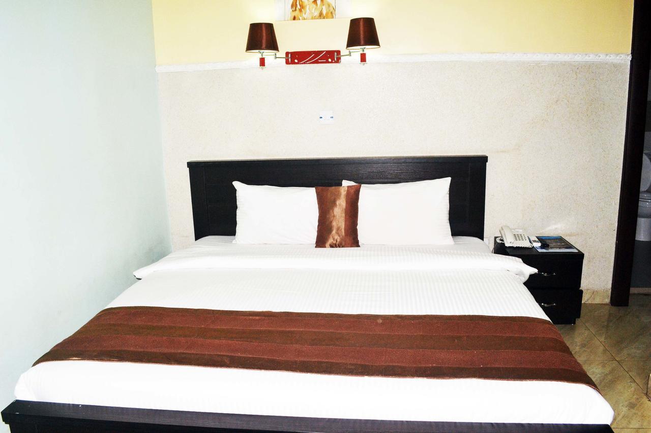 Grand Capital Hotel Akure Exterior photo